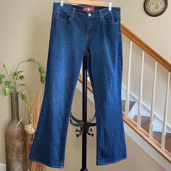 Lucky Brand Sofia Boot Jeans Dark Wash Size 14/32 Regular - Picture 2 of 14